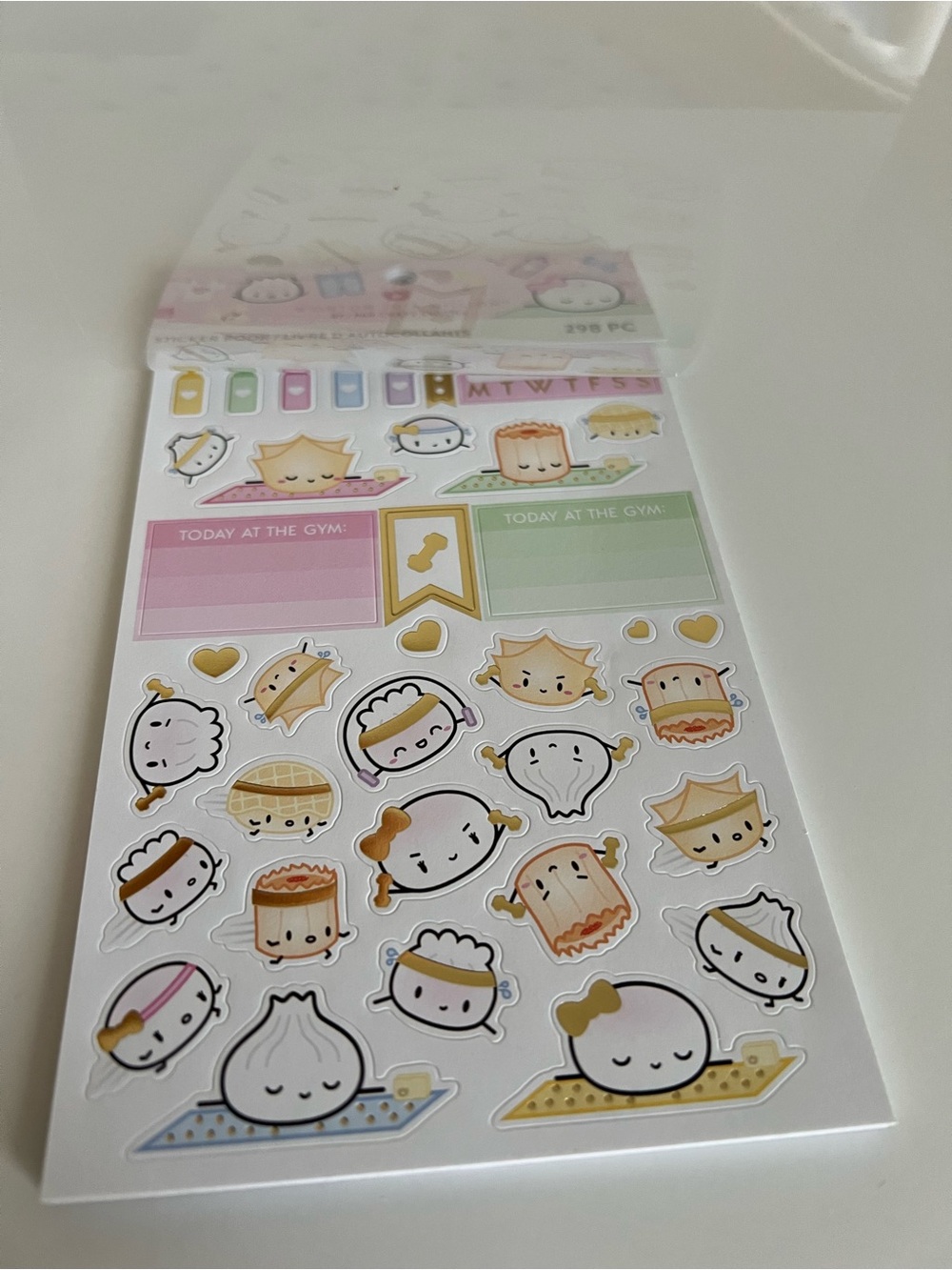 Wonton in a Million Sticker book - Picture 2 of 11